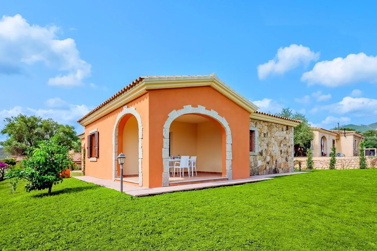 Villa Edo San Teodoro  Italy